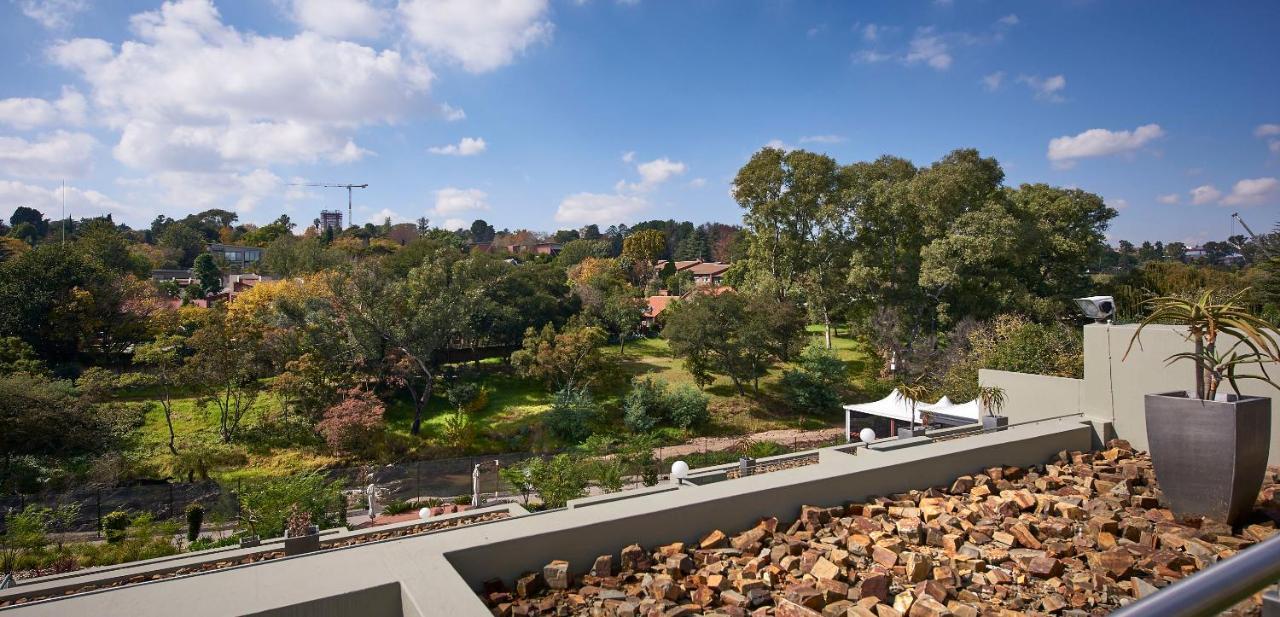 Dynasty Forest Sandown Self Catering Hotel Johannesburg Exterior foto