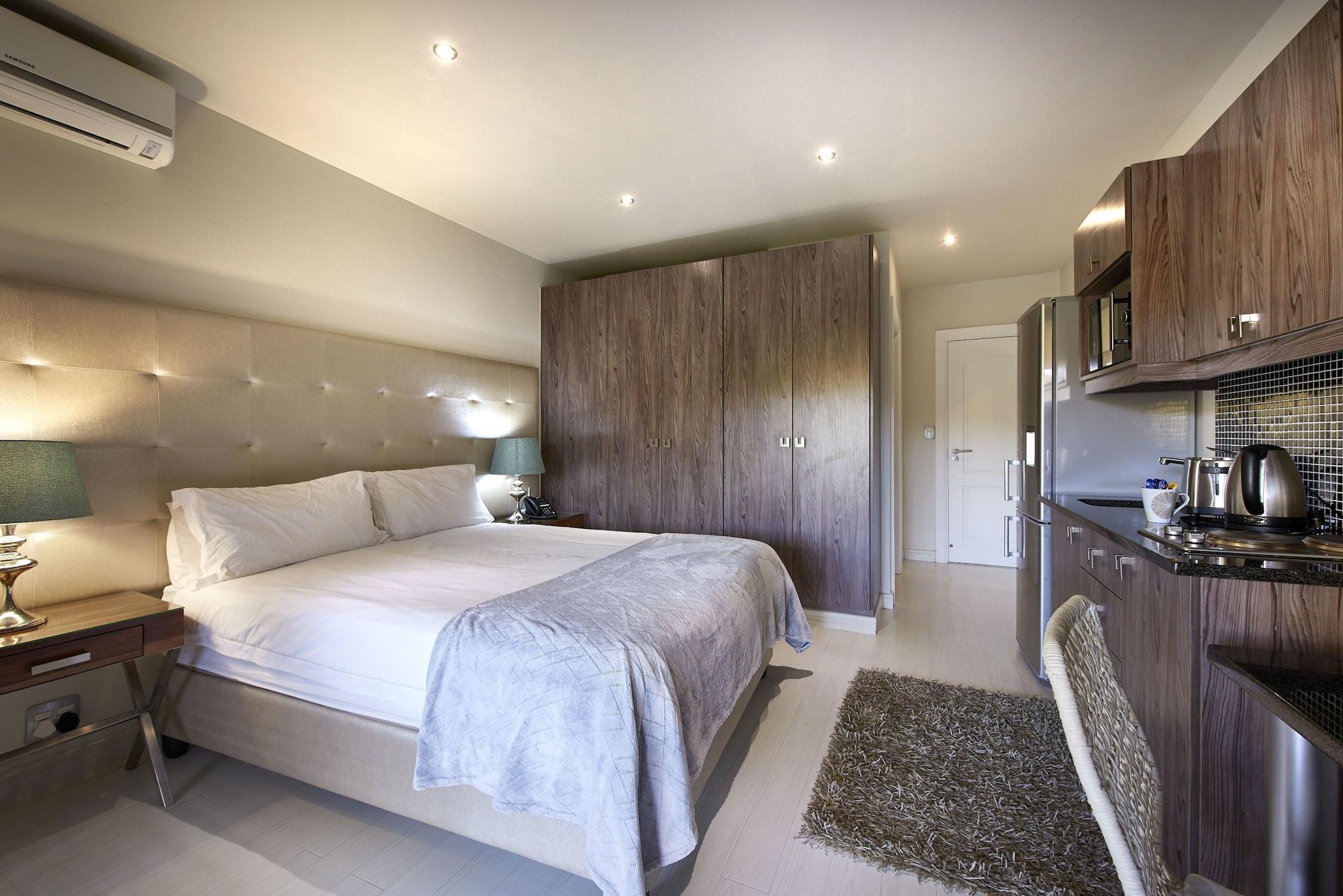 Dynasty Forest Sandown Self Catering Hotel Johannesburg Exterior foto