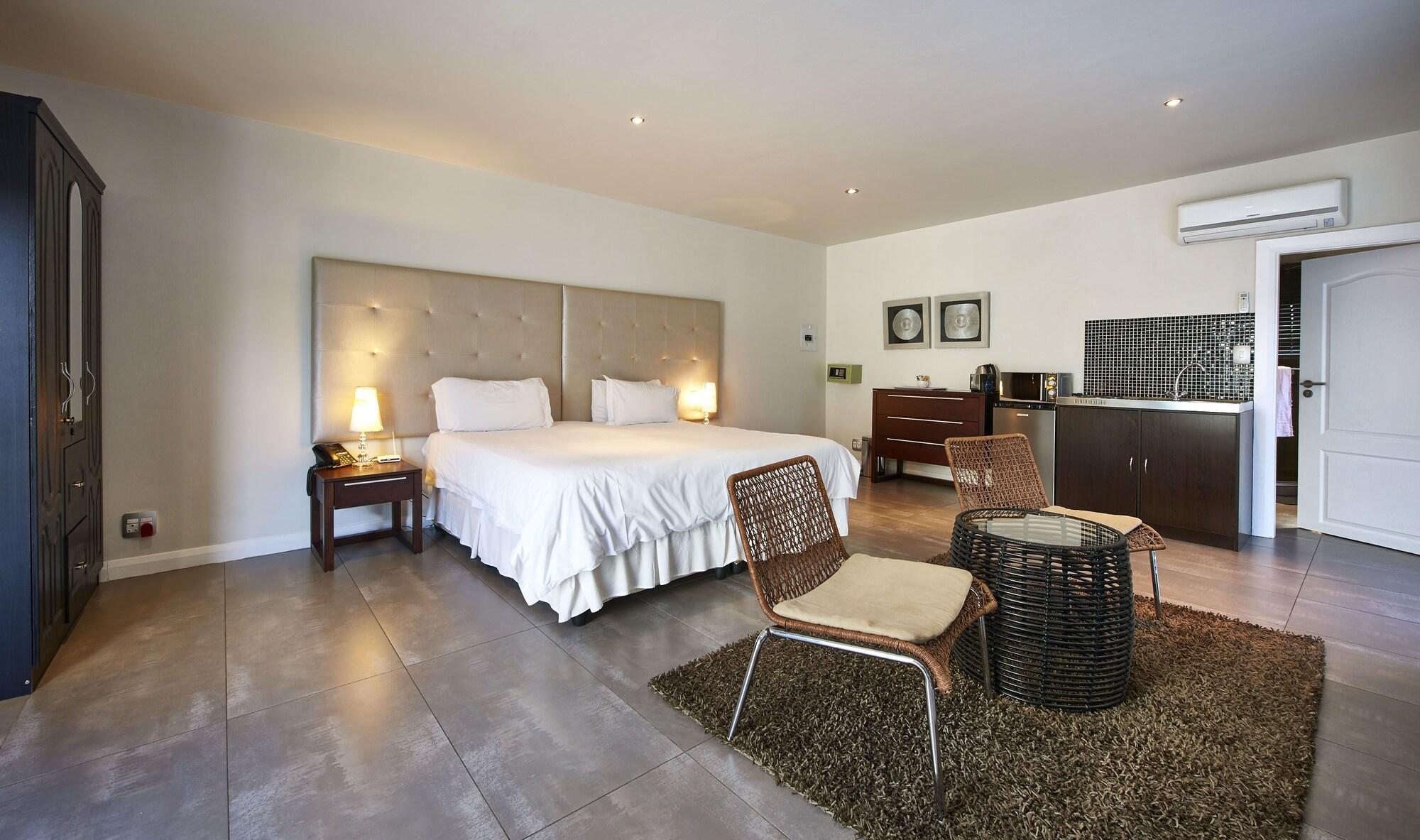 Dynasty Forest Sandown Self Catering Hotel Johannesburg Exterior foto